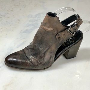 JO Ghost Distressed Leather open back Chunky Heel Bootie. Made in Italy. Sz 38